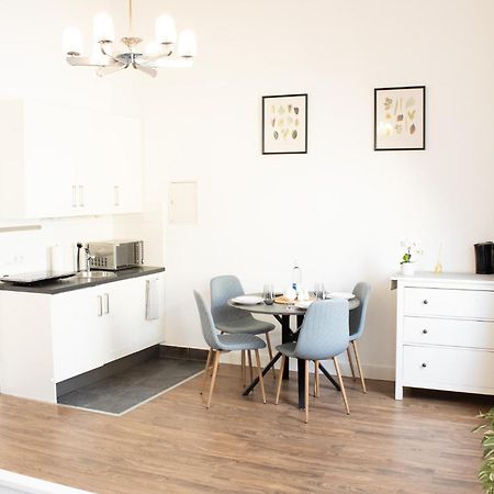 Apartment Wiesbaden Mitte, Zentral Am Park, Congresscenter 5 Min, Bahnhof 10Min Экстерьер фото